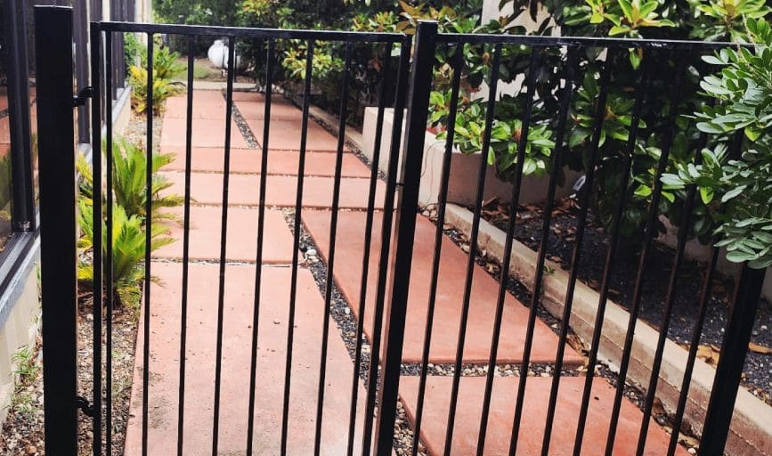 Metal Gate Welding